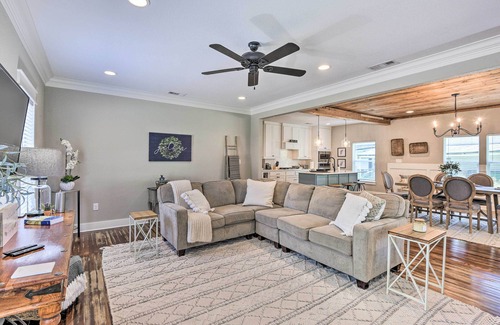 Waxahachie House | Historic + Fully Renovated Waxahachie Home!