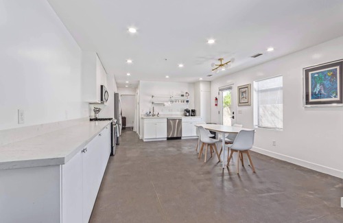 Garfield Apartment | Historic Garfield Industrial 1 BR | Minutes to DT PHX