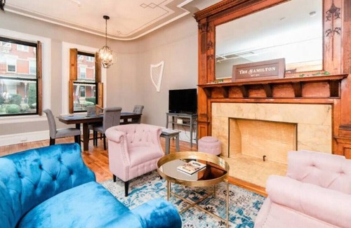 Manchester Apartment | Historic Hamilton Music Hall Studio