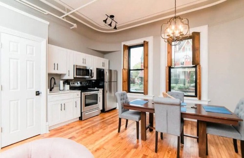 Manchester Apartment | Historic Hamilton Music Hall Studio