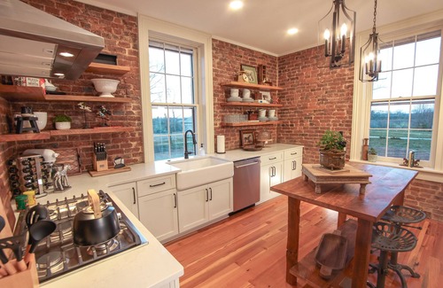 Shelbyville Other | Historic Home Farm Stay in the Heart of Bourbon Country