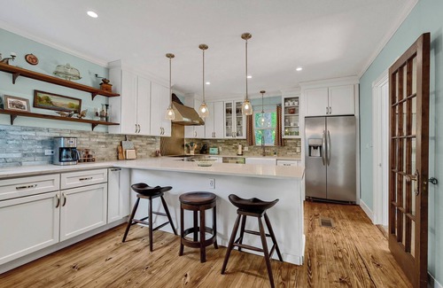Denison House | Historic home half a mile from Downtown Denison and minutes to Lake Texoma.