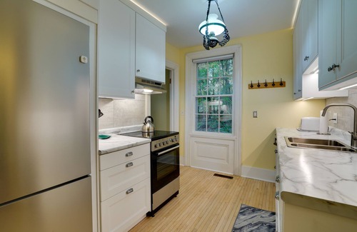 Taylors Falls House | Historic Home in Taylors Falls w/Patio & Fire Pit