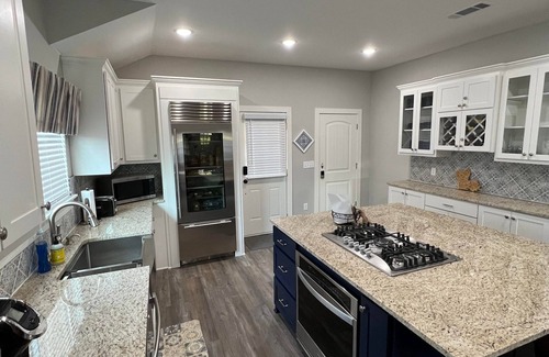 Downtown Historic House | Historic Home with Remodeled Interior Just 3 Blocks from Heart of Downtown