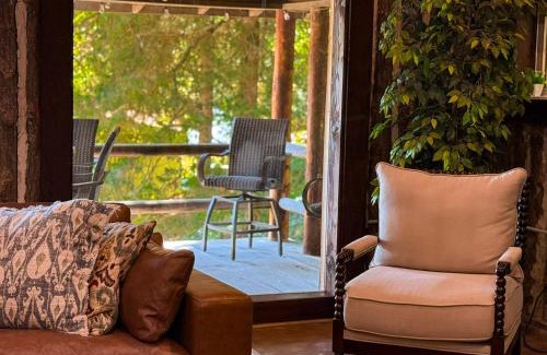 Camdenton House | Historic Lakefront Log Cabin4bd3badockfirepit