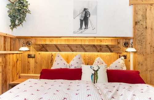 Hallstatt Apartment | Historic Lakeview Apartments Hallstatt