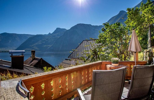 Hallstatt Apartment | Historic Lakeview Apartments Hallstatt