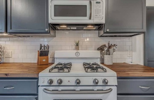 Central Oklahoma City House | Historic Linwood Charmer