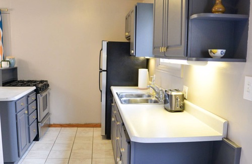Dallas Center House | Historic Lustron home near the RRVT, 72 m paved bike trail