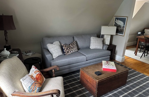 Marblehead Apartment | Historic Marblehead!