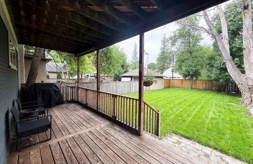Fargo House | Historic North Fargo Charm near NDSU