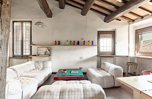 Old Town Apartment | Historic Perugia Apartment with Rooftop Views