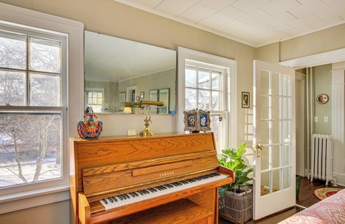 Poughkeepsie House | Historic Poughkeepsie Home Near Arlington & Vassar