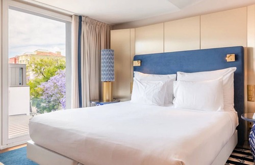 Belem Hotel | Historic Retreat with Indoor Heated Pool & Terrace | Free Parking Included