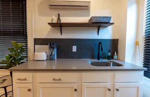 Crestline Heights Apartment | Historic Rushton Loft - Walkable to Highland Park