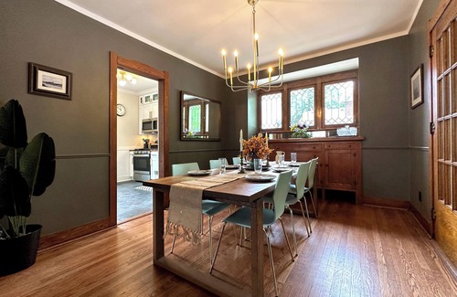 Kankakee House | Historic Sheridan House - Spacious and Stylish!