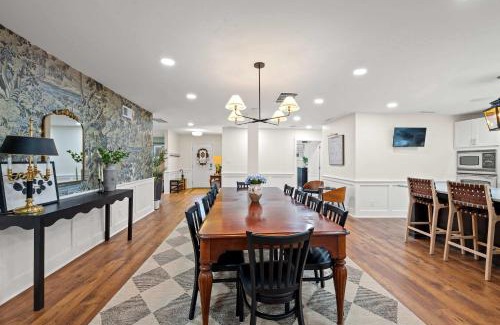 Williamstown House | Historic Simmons Estate sleeps 20