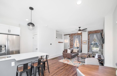 Merion Village House | Historic Townhouse Near Downtown + German Village