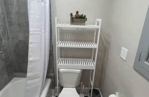West University Apartment | Historic University Blvd 2BR - #16 - Free Parking