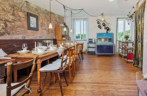 Dornstetten House | Historic vacation home Spital - 24 Pers. , Wifi, large group room, 9 bedrooms, 5 bathsrooms