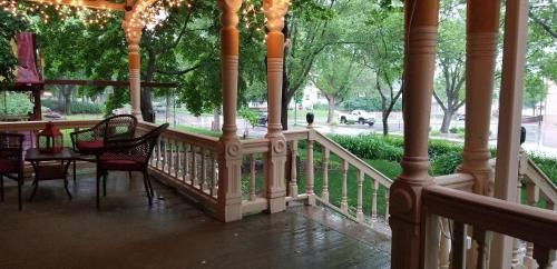 Sioux Falls Bed & Breakfast | Historic Victorian Inn