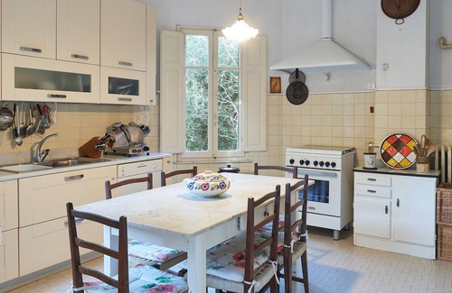 Ronchi Villa | Historic villa in Versilia