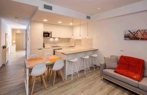Barri Vell Apartment | Historical apartment in the Barri Vell, Girona