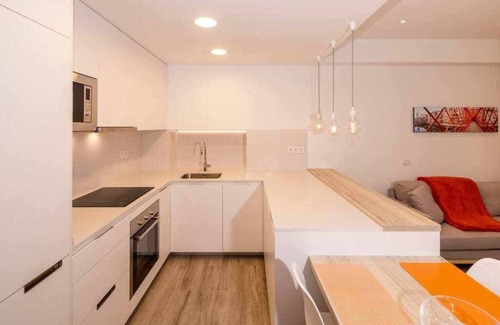 Barri Vell Apartment | Historical apartment in the Barri Vell, Girona