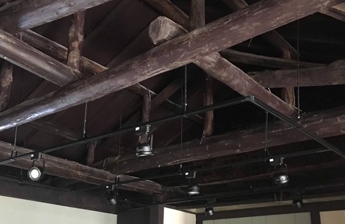 Kaohsiung City Centre House | Historical building with 2BRs, Garden and terrace. Asian Interior