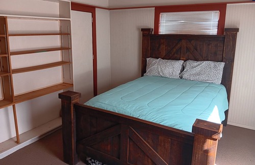 Port Lavaca House | Historical House with a Bayfront View! Perfect for the peaceful getaway!