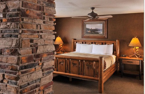 St. Joseph Hotel | Historical Stays with Modern Amenities & River Trail Access