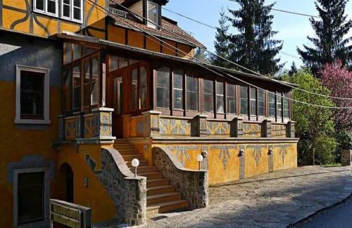 Grossschirma Villa | Historische Villa in Sachsen
