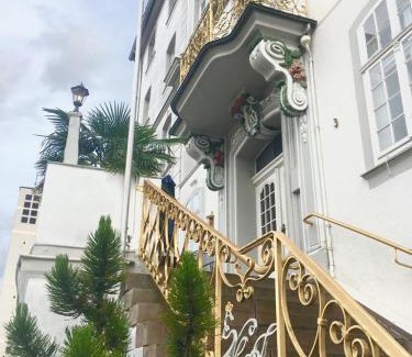 Bad Karlshafen Hotel | Historisches Hotel zum Schwan