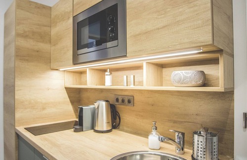 Erzsebetvaros Apartment | History, steps from Budapest Ruin Bars and streetfood,Charming 1-bedroom studio