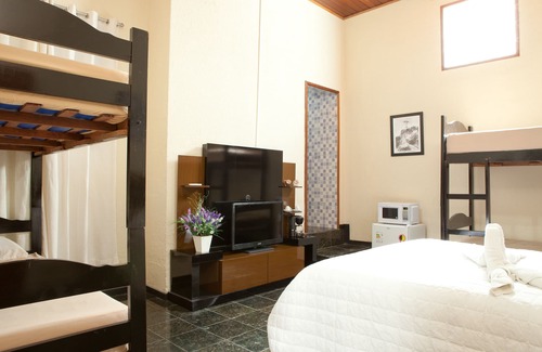 Zona Sul House | HMG Praia Suites for Rent