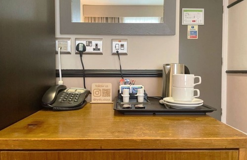 Newcastle-upon-Tyne Apartment | HNFC Stays - Business En-Suit