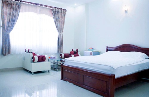 Long Thanh Hotel | Hoang Minh Chau 3 Hotel