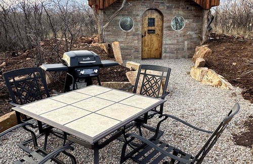 La Sal Villa | Hobbit Mountain Hideaway #2, Wolf Springs Ranch