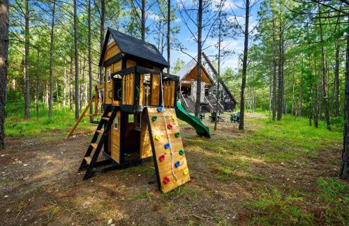 Hochatown House | Hoch-A-Frame I Sauna-Hot Tub-Putt Putt-Firepit