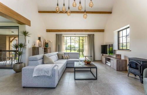 Moerkerke Apartment | Hoeve den Akker - luxueuze vakantiewoningen met privétuinen en alpaca's nabij Brugge, Damme, Knokke, Sluis en Cadzand