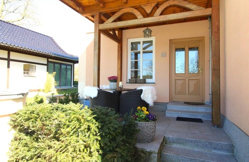Kroepelin Apartment | Hof Dornbusch WE 1: for 2 persons/approx. 55 m²/dog possible on request