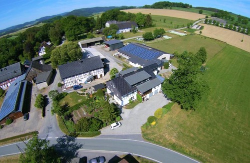 Eslohe Apartment | Hof Schenuit