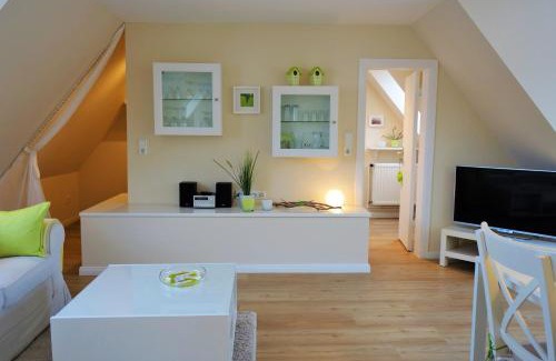 Klein Wittensee Apartment | Hof Wittensee, Gartentraum