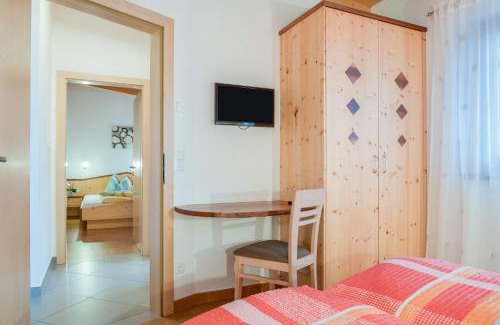 San Leonardo in Passiria Apartment | Hofschenke Pfeiftal - Bergwiese
