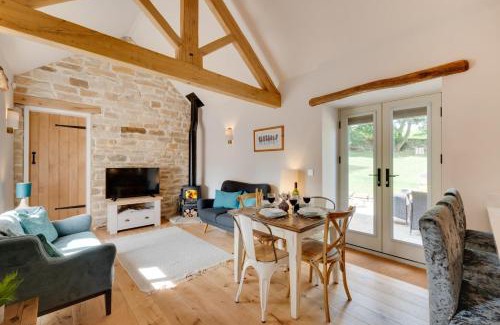 Castleton House | Hog Barn at Howe End