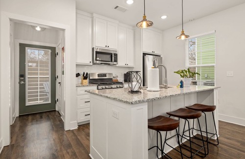Fayetteville House | Hog Haven - 2 mi to UofA 1 mile to Downtown