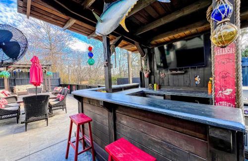 Fayetteville House | Hog Heaven
