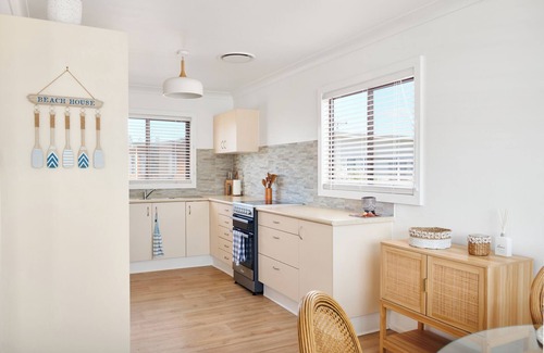 Harrington House | Hogan Street Retreat relax and enjoy the outside entertainers delight