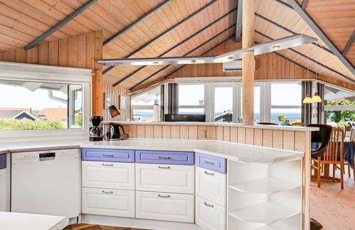 Grønninghoved Strand House | "Hoghni" - 300m from the sea by Interhome