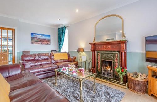 Inverurie House | Hogholm Farmhouse